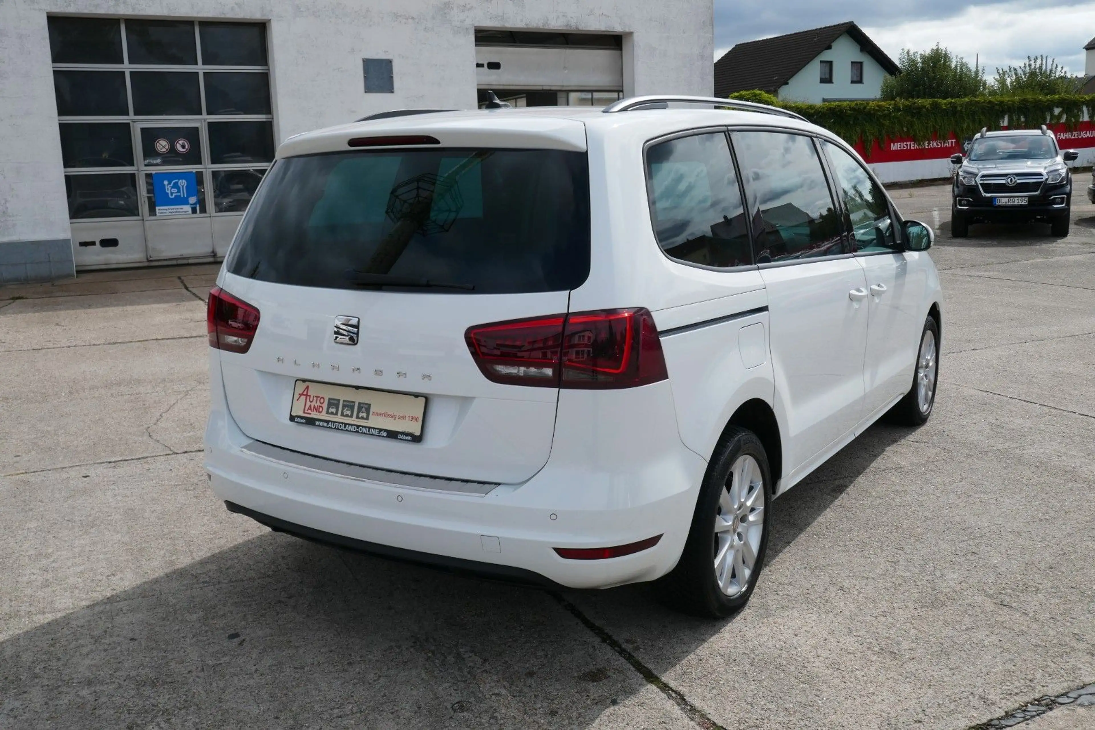 SEAT Alhambra Style TDI 7 Sitzer Nav/Xen/AHK/SHZ/PDC — photo 3