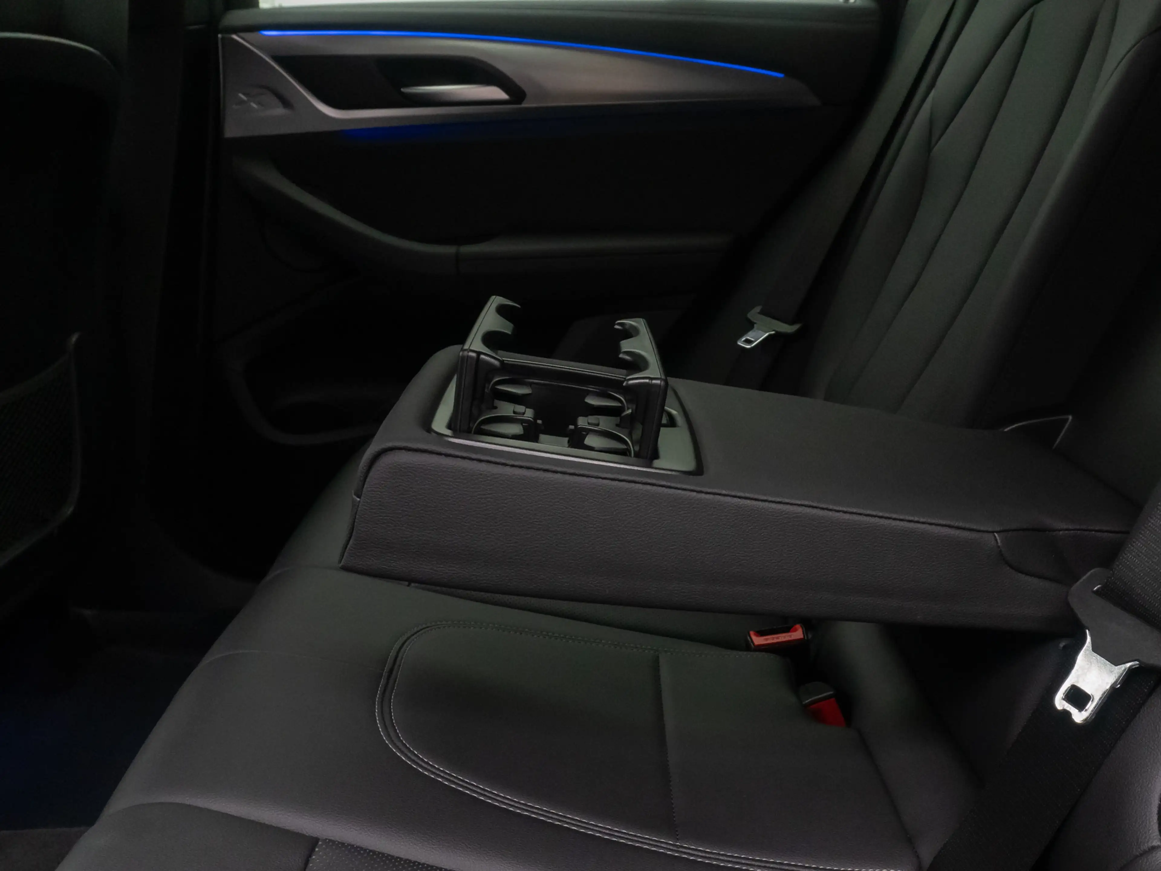 BMW X3 M Sport 360°HUD DAB H K Alarm 20Zoll — photo 27