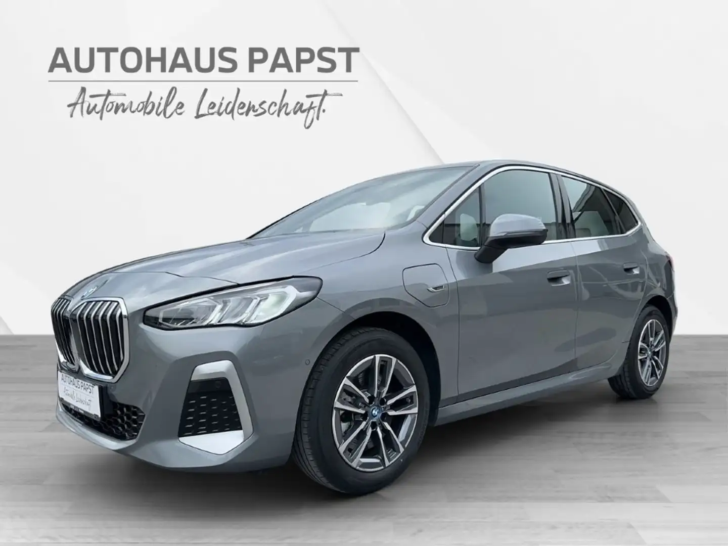 BMW 230 Hybrid Allrad *** M-SPORTAPKET *** Gesamt 326 PS * Grigio - 1