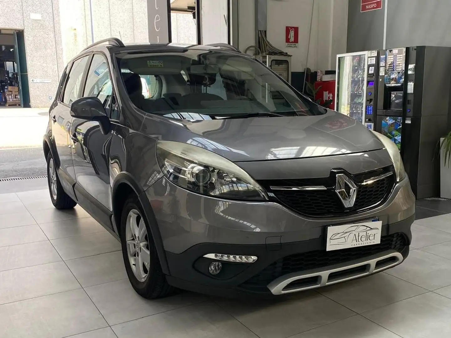 Renault Scenic Scenic X-Mod Cross 1.6 Wave 110cv Grigio - 1