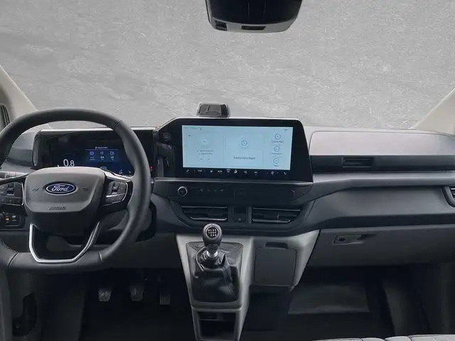 Ford Transit Custom view 4
