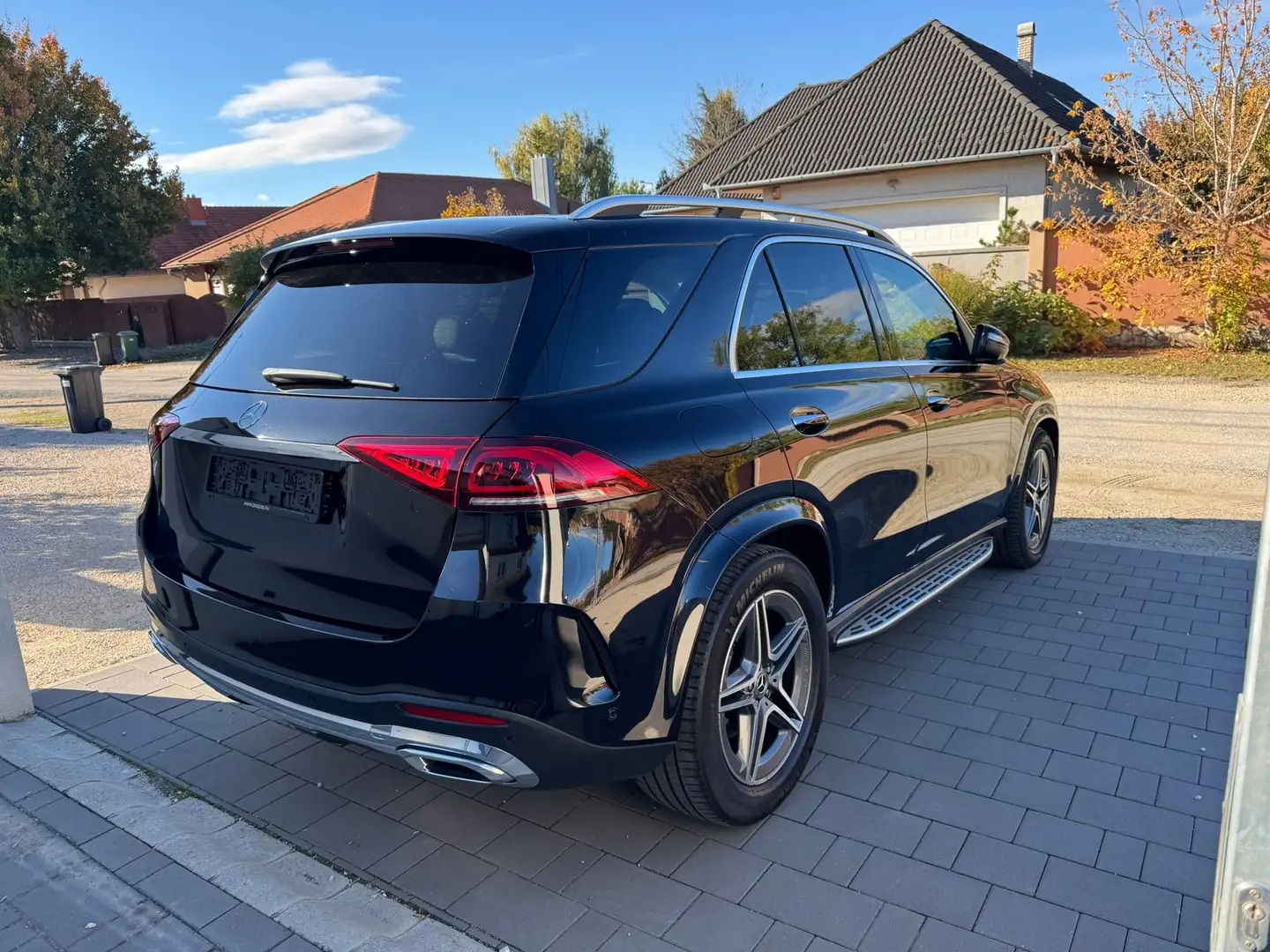 Mercedes-Benz GLE 400 GLE 400d 4M. AMG-360Grad-AHK-Burmester-AIRMATIC! - 2