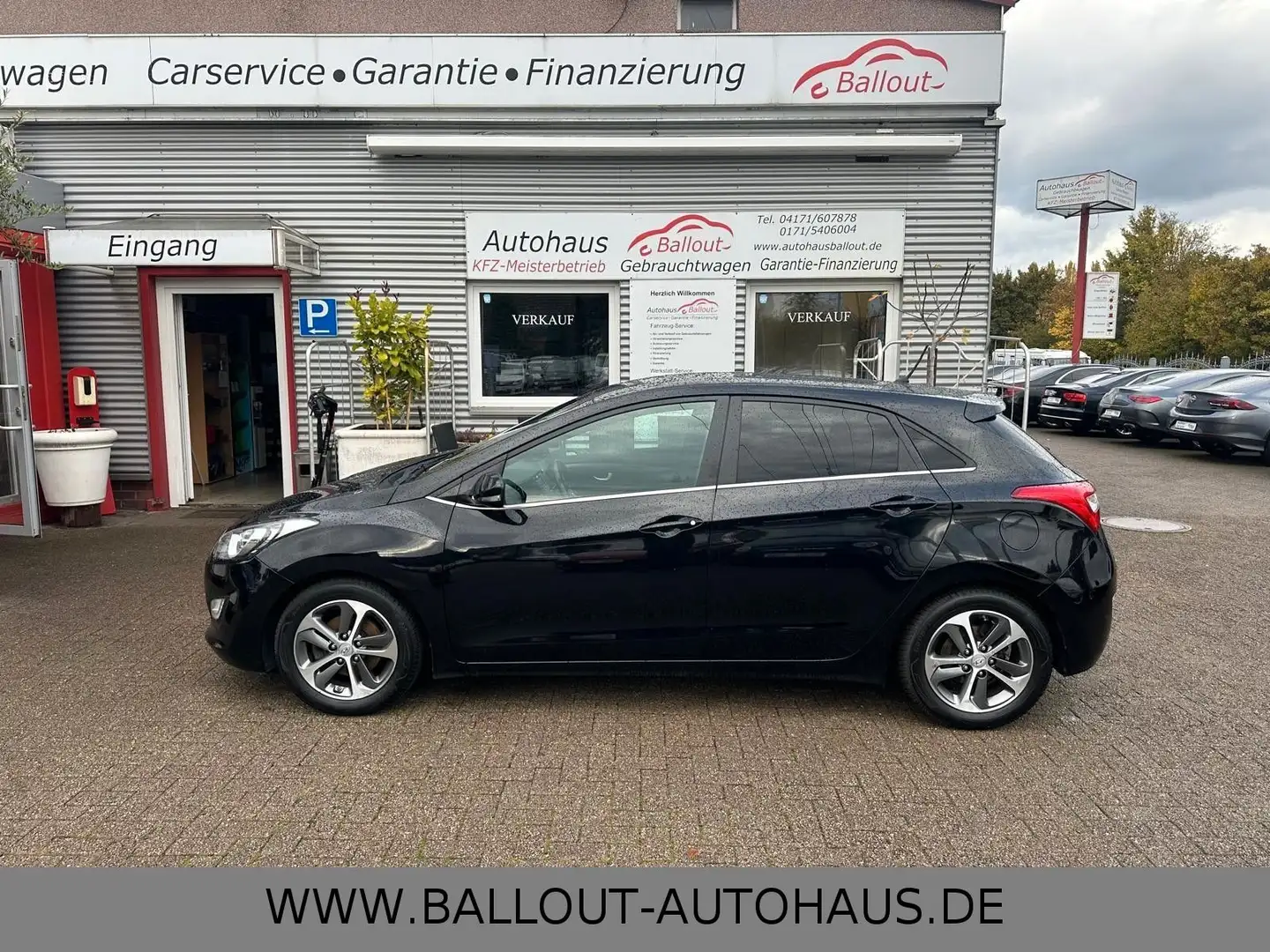 Hyundai i30 blue*2.HAND*KLIMA*TEMPO*BT*EURO6*TÜV 08-27* Negro - 1