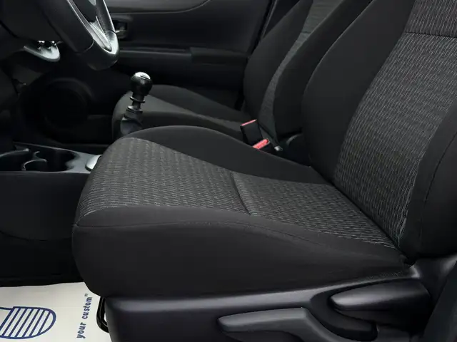 Toyota Yaris view 6