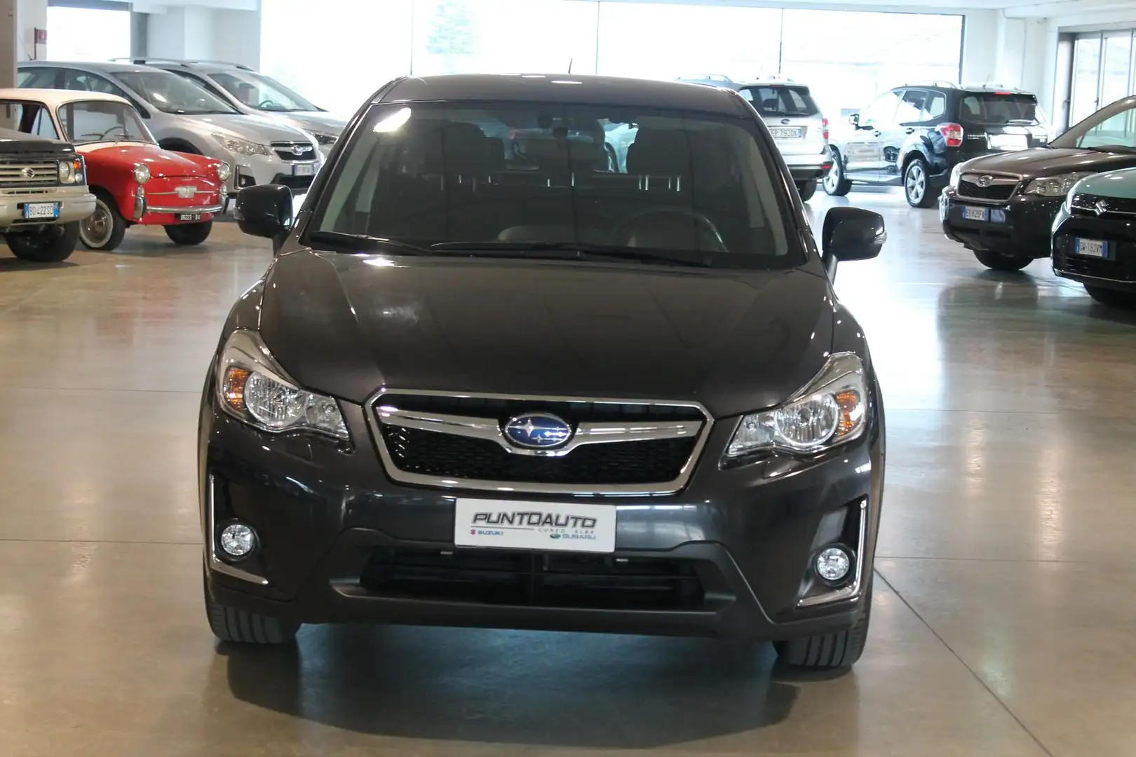 Subaru XV XV 2.0i Bi-Fuel Lineartronic Style Gris - 2