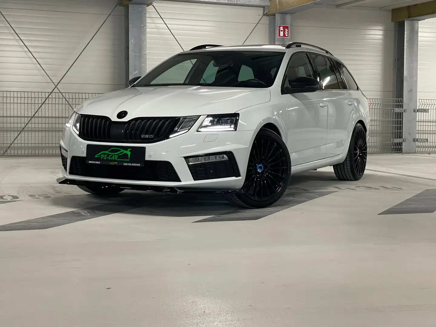 Skoda Octavia RS 4x4**DSG**Standh.**Pano** Bianco - 1
