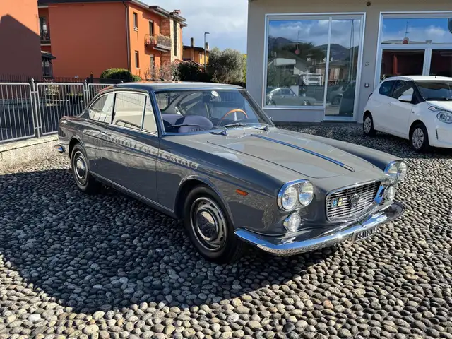 Lancia Flavia Coupè