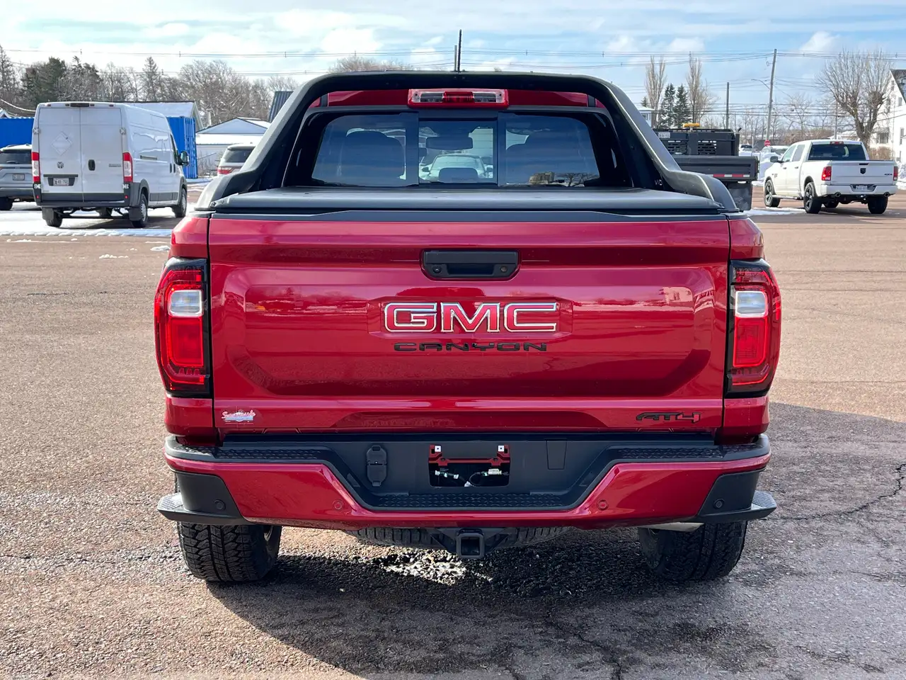 GMC Canyon снимка GMC Canyon