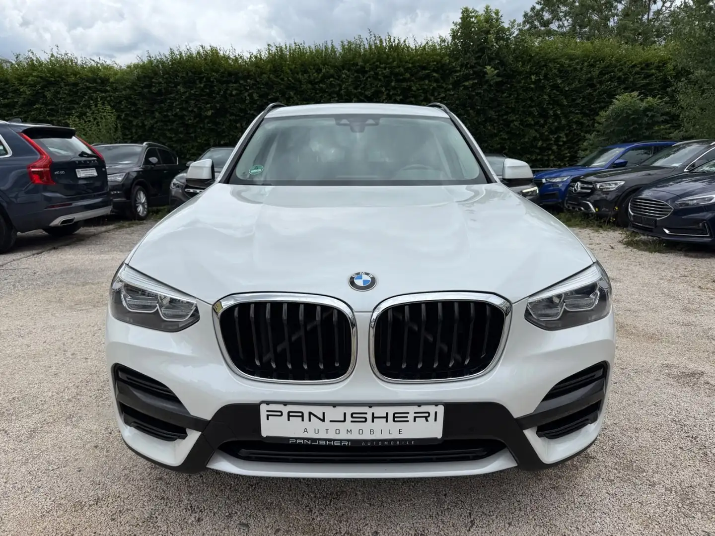 BMW X3 xDrive20d Shadow Line Kamera Navi LED AHK Blanc - 2