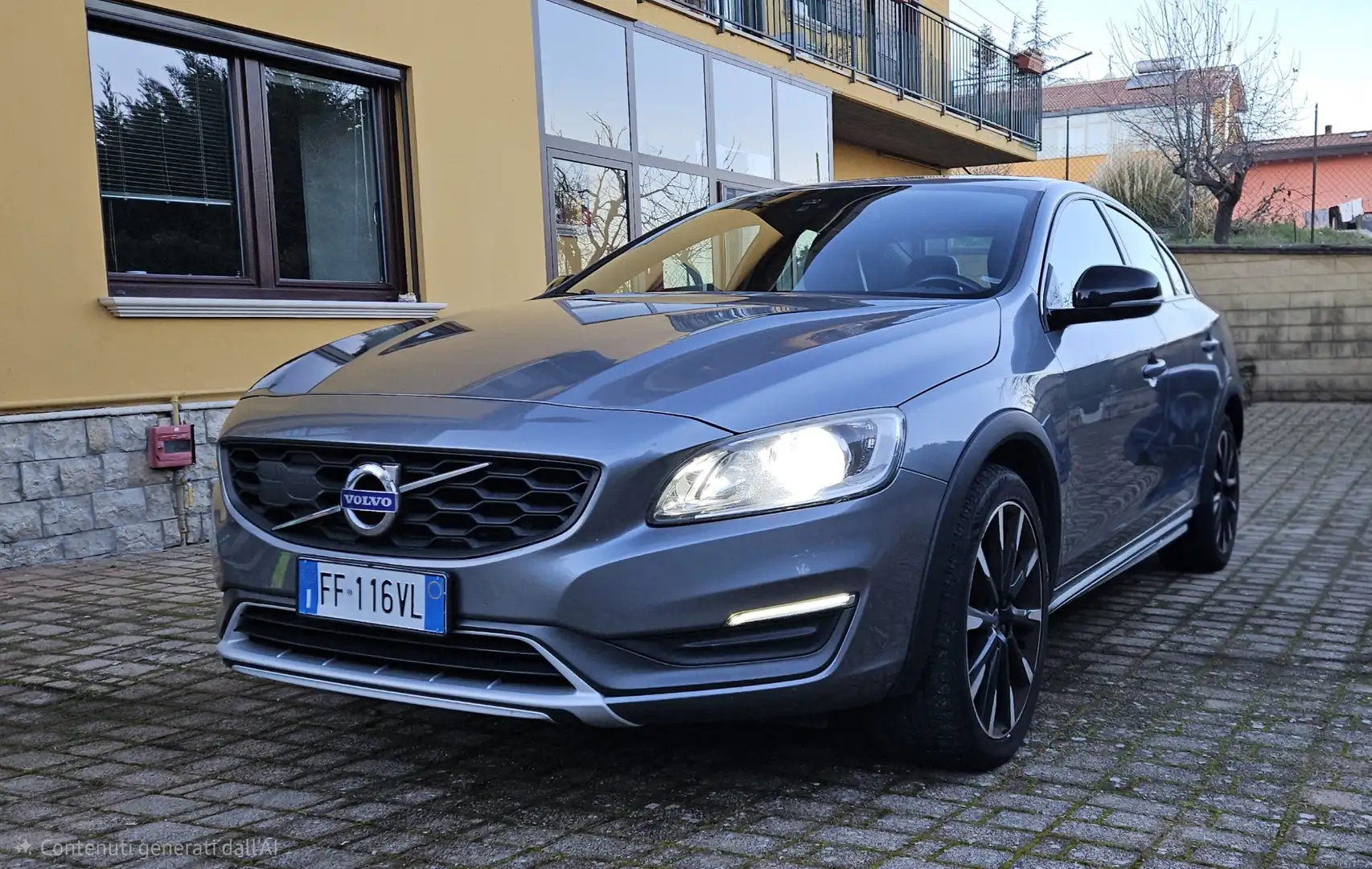 Volvo S60 Cross Country 2.4 d4 Summum awd geartronic - 2