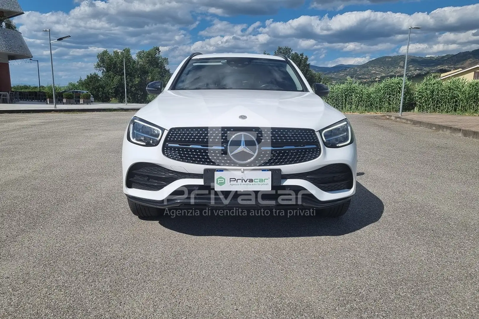 Mercedes-Benz GLC 220 GLC 220 d 4Matic Premium Bílá - 2