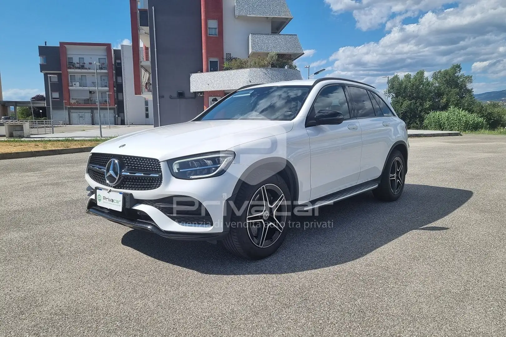 Mercedes-Benz GLC 220 GLC 220 d 4Matic Premium Bílá - 1