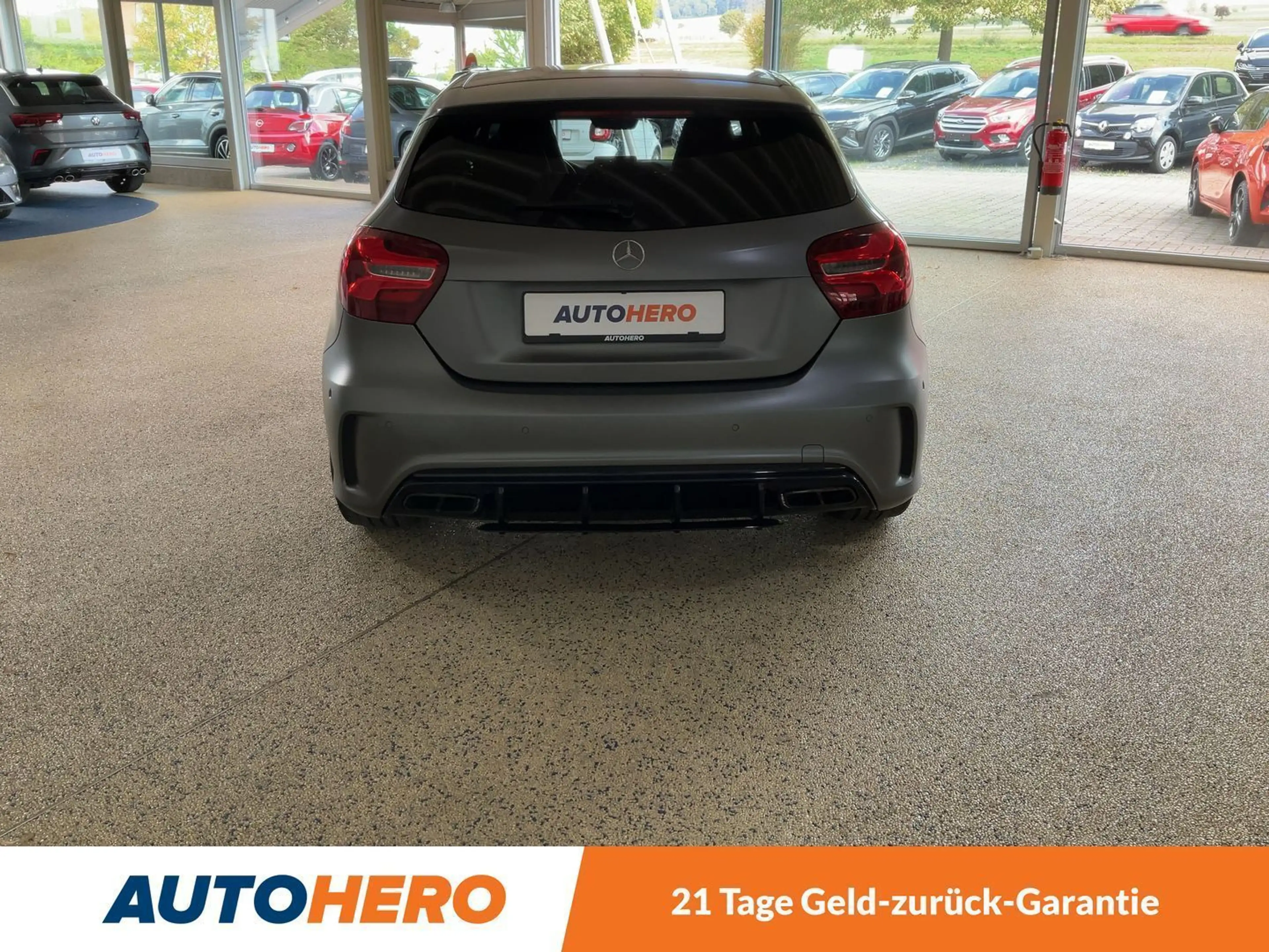 Mercedes-Benz A 45 AMG Aut.*LED*NAVI*CAM*ACC*PDC* — photo 5
