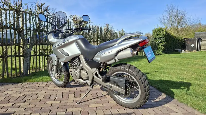 Cagiva Canyon - foto 2