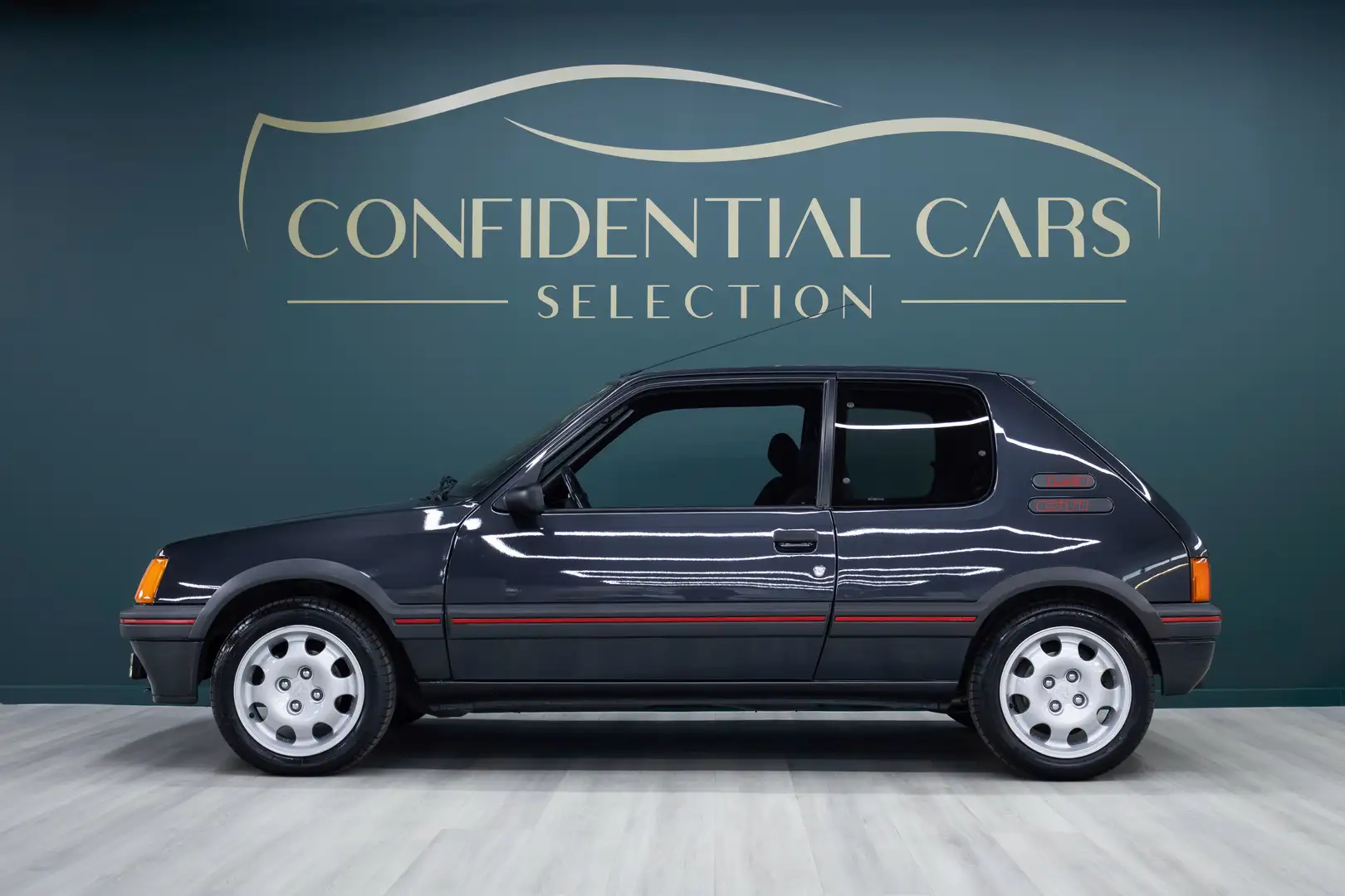 Peugeot 205 205 GTI 1.9 - "TIME CAPSULE" - 28.850 KM Szary - 2