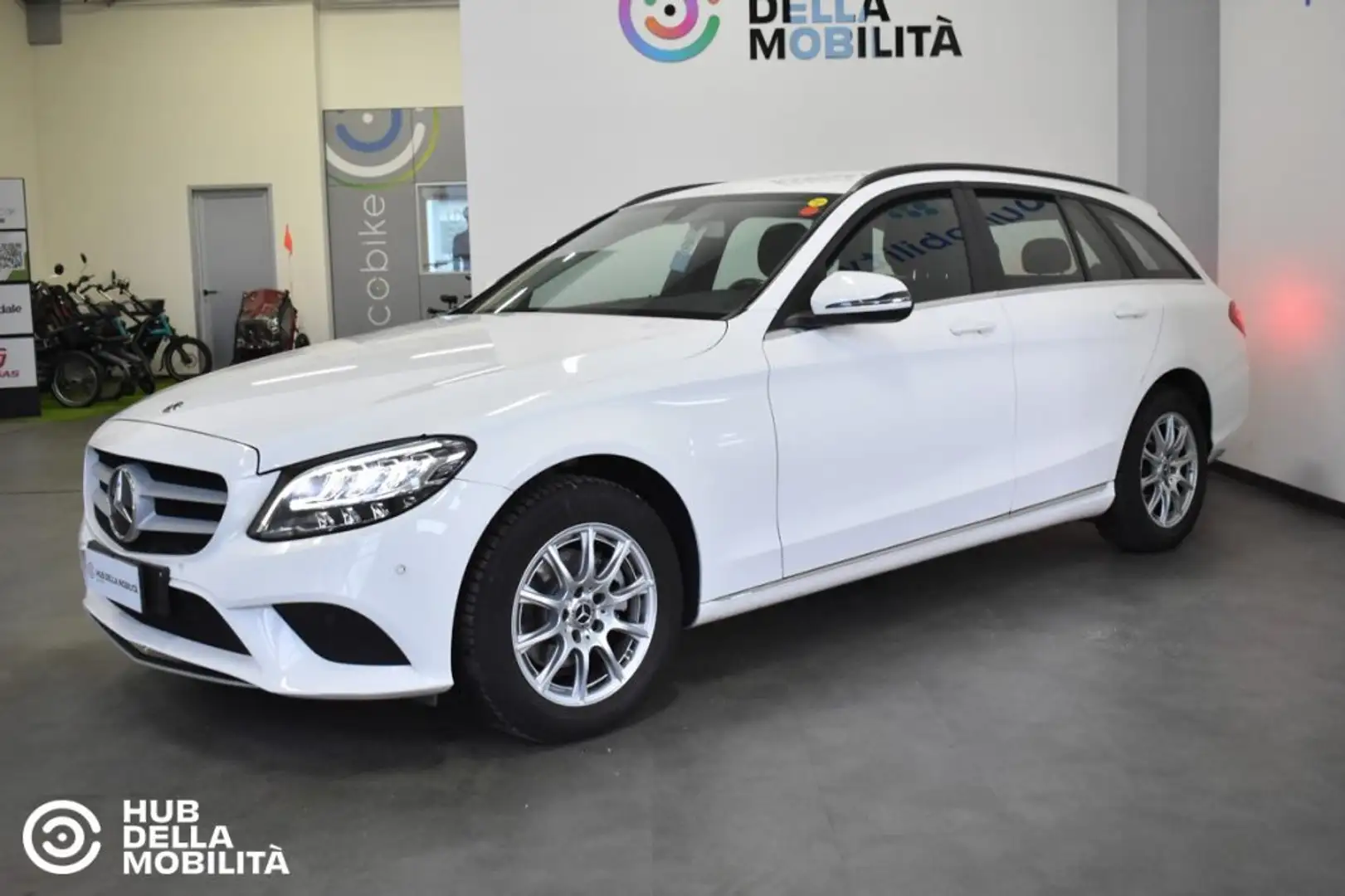 Mercedes-Benz C 200 d S.W. Auto Business Extra Bianco - 2