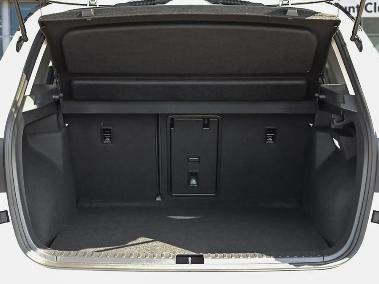 Volkswagen Taos снимка Volkswagen Taos