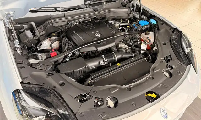 Maserati Grecale view 4