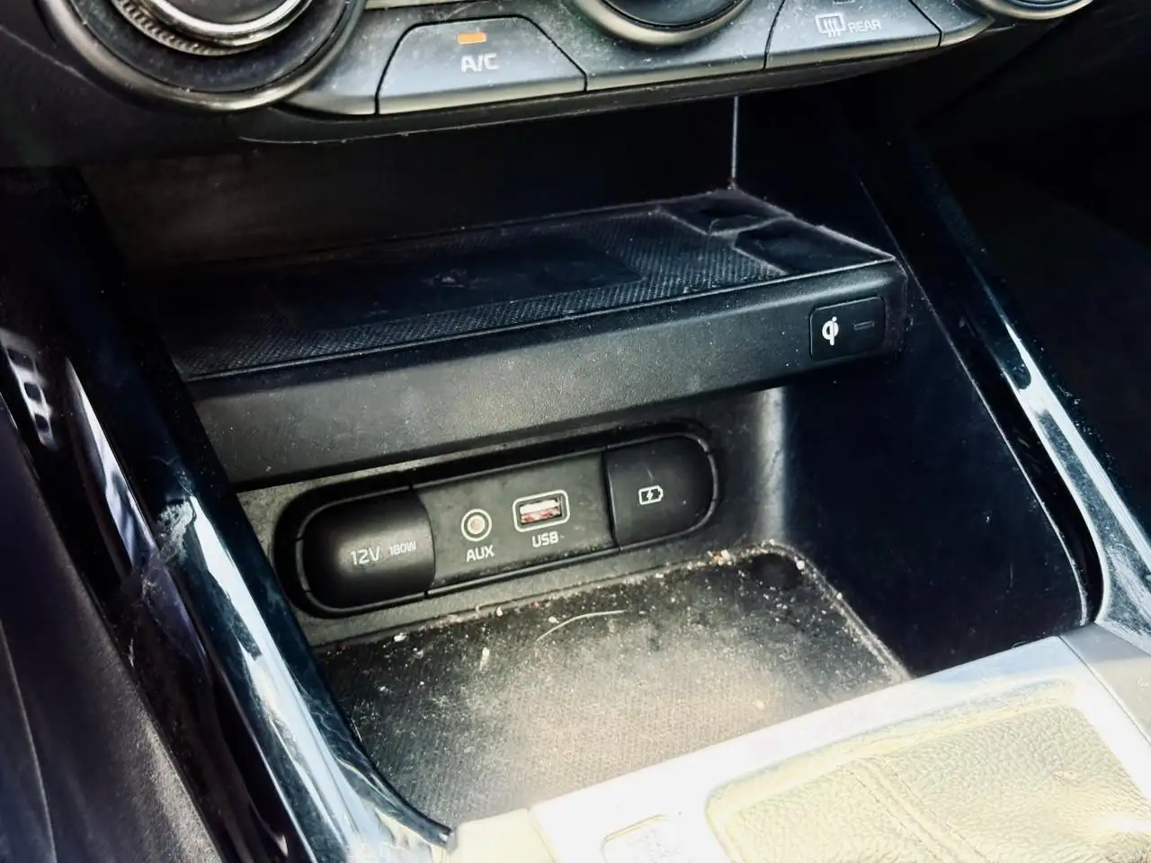 Kia Forte снимка Kia Forte