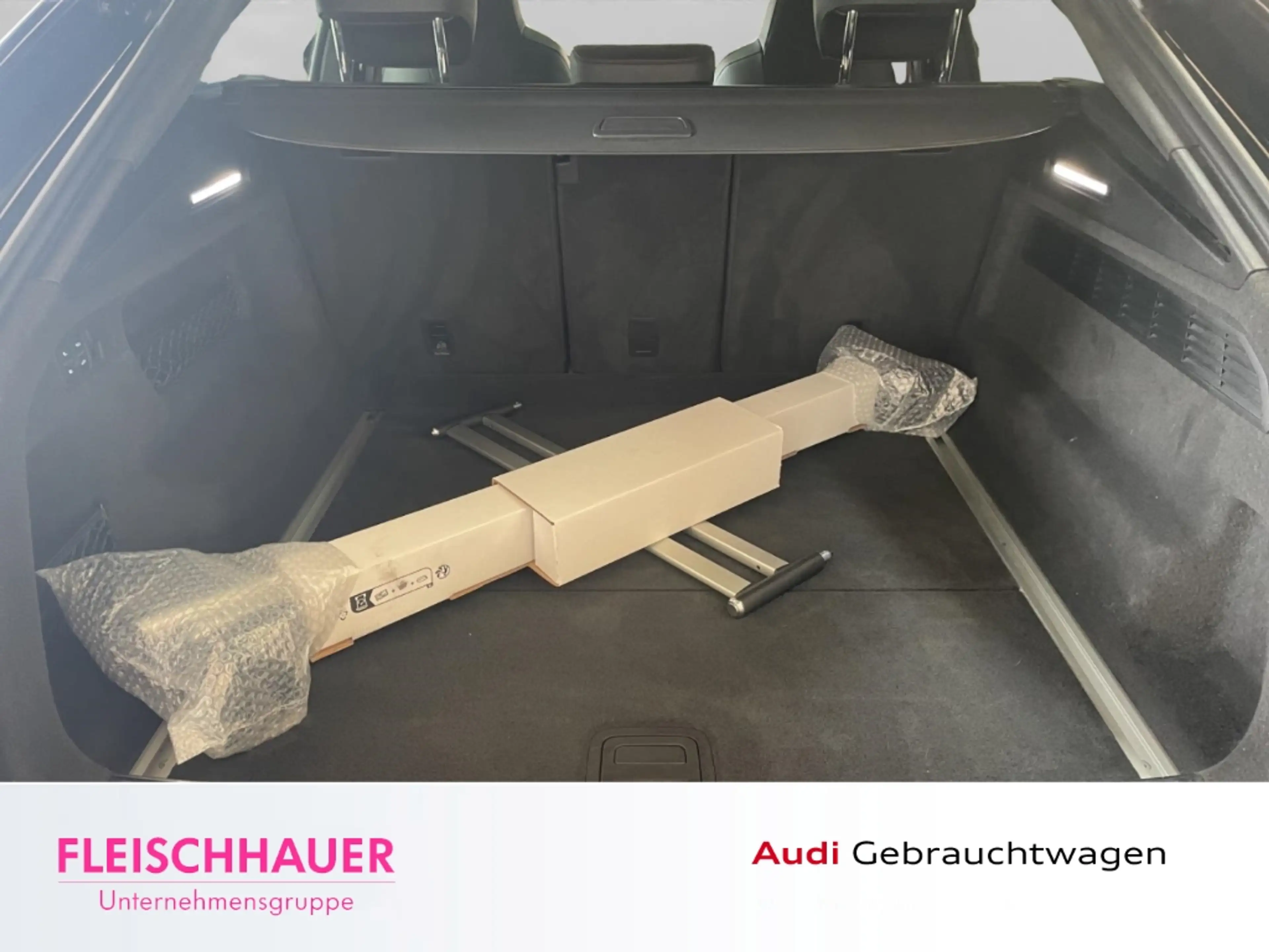 Audi RS Q8 4.0 TFSI quattro quat. ACC Leder StandHZG LED 360 — photo 7