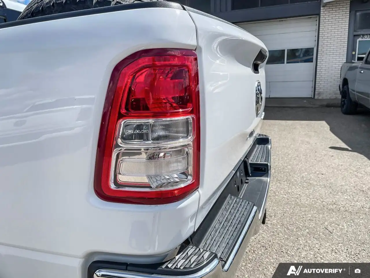 RAM 1500 снимка RAM 1500