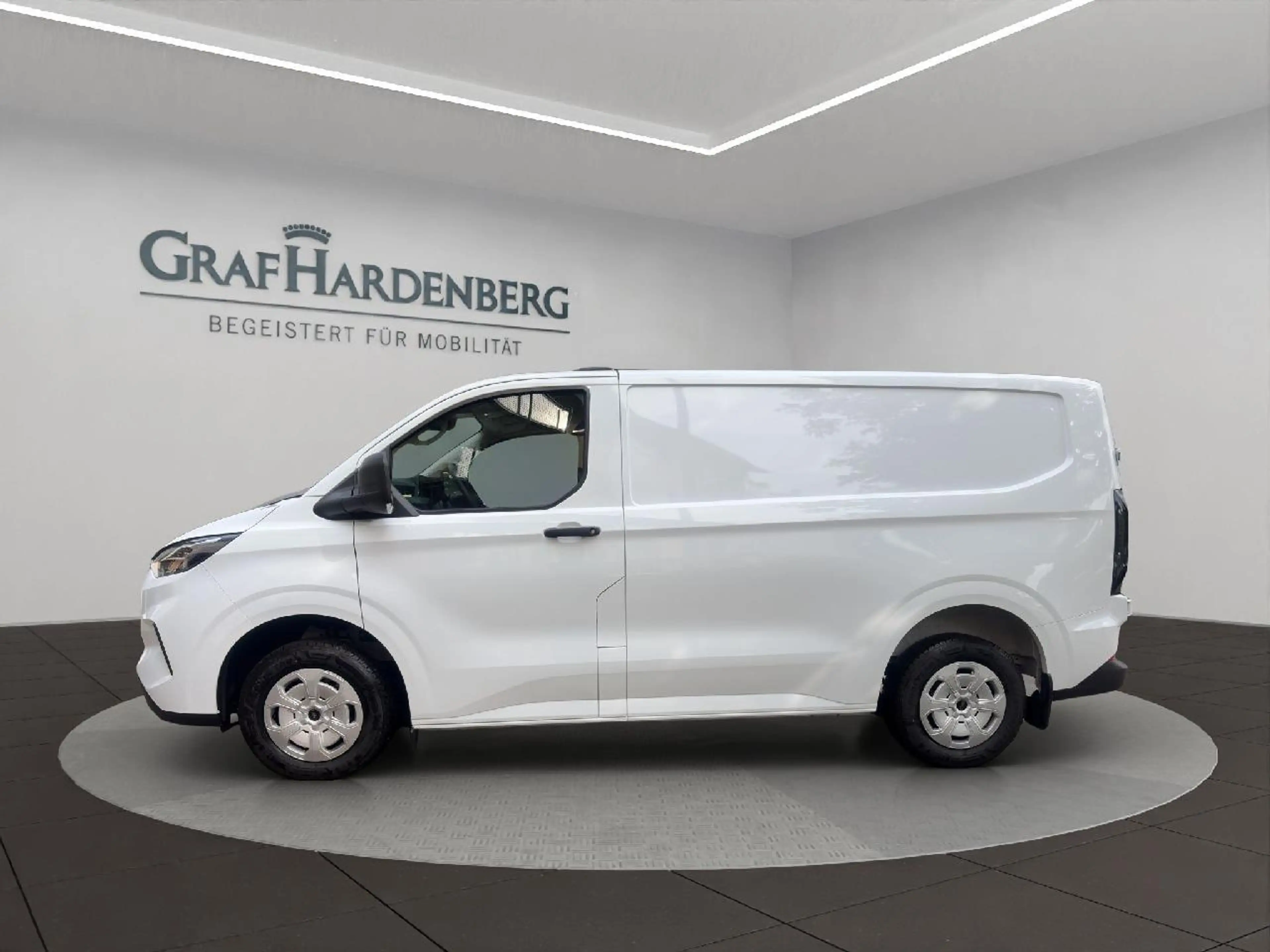 Ford Transit Custom 280 L1 Trend FWD — photo 2