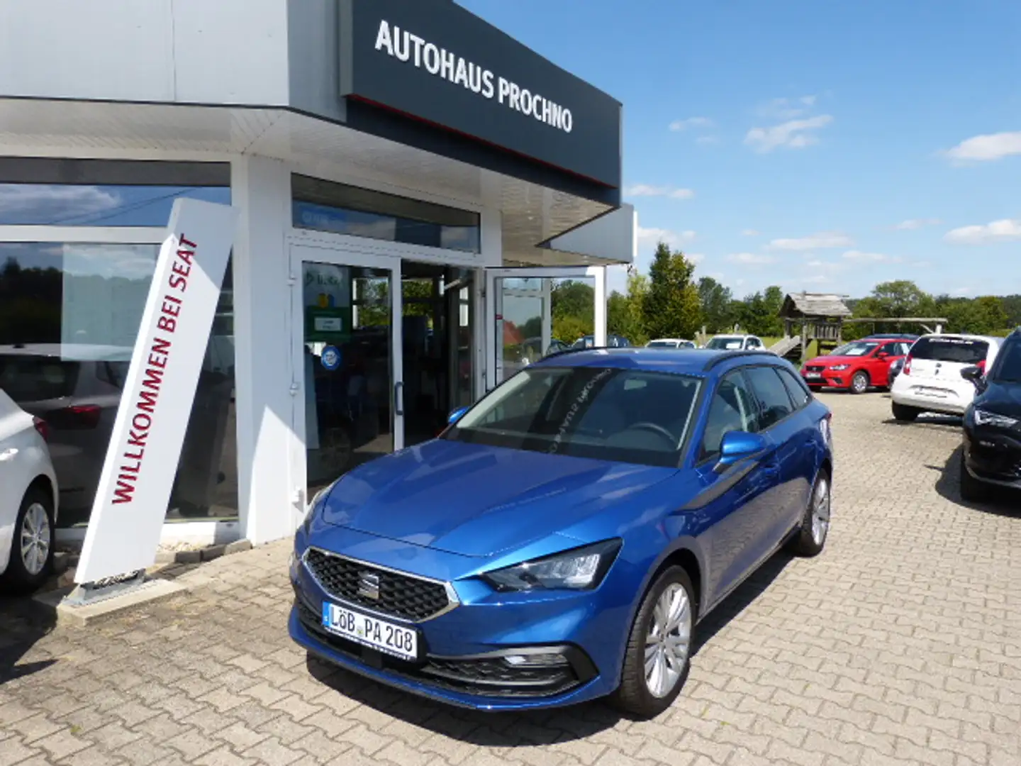 SEAT Leon Style LEON 1.5 TSI ACT Sportstourer Style Edition Azul - 1