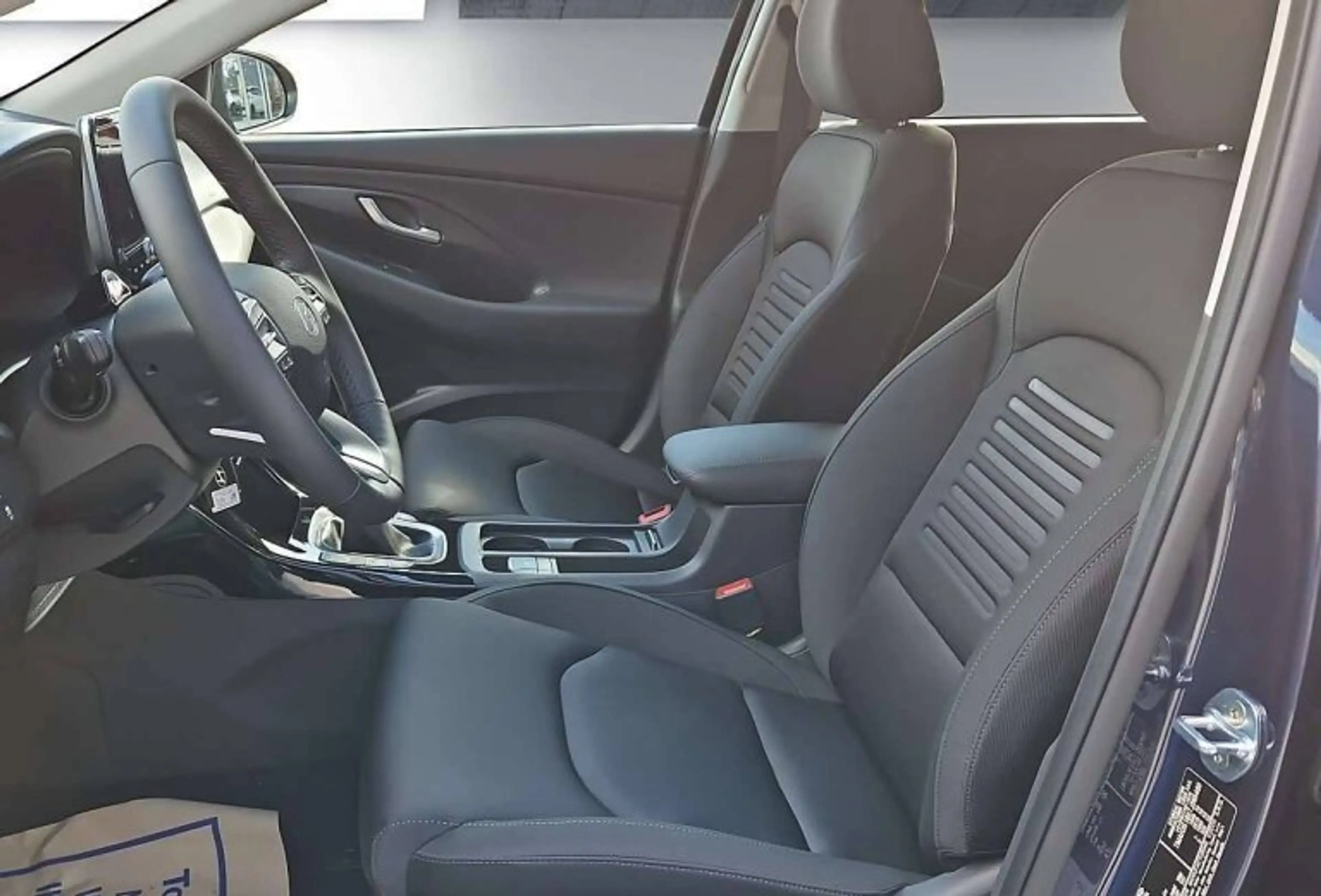 Hyundai i30 - PD GO 1.0 T-GDI — photo 9