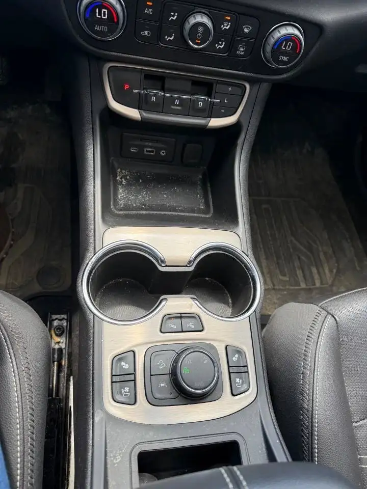 GMC Terrain снимка GMC Terrain