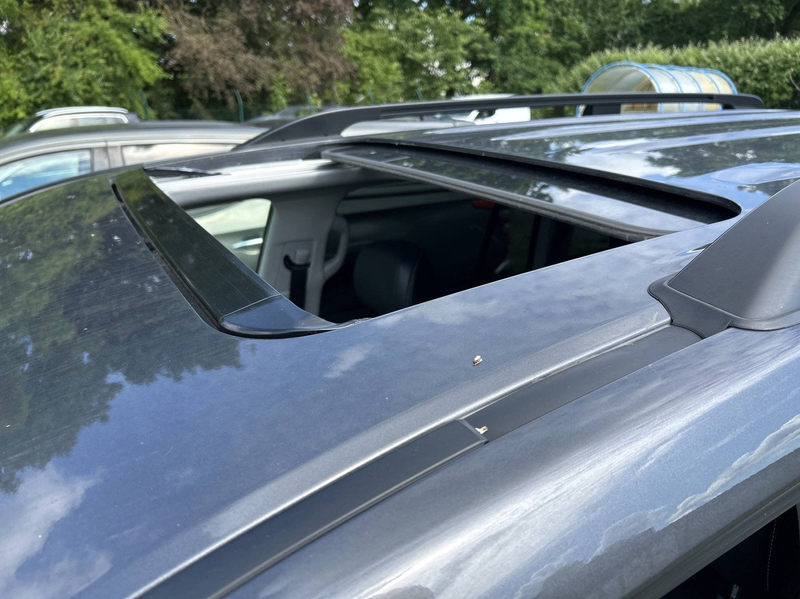 Toyota Land Cruiser Executive — photo 14
