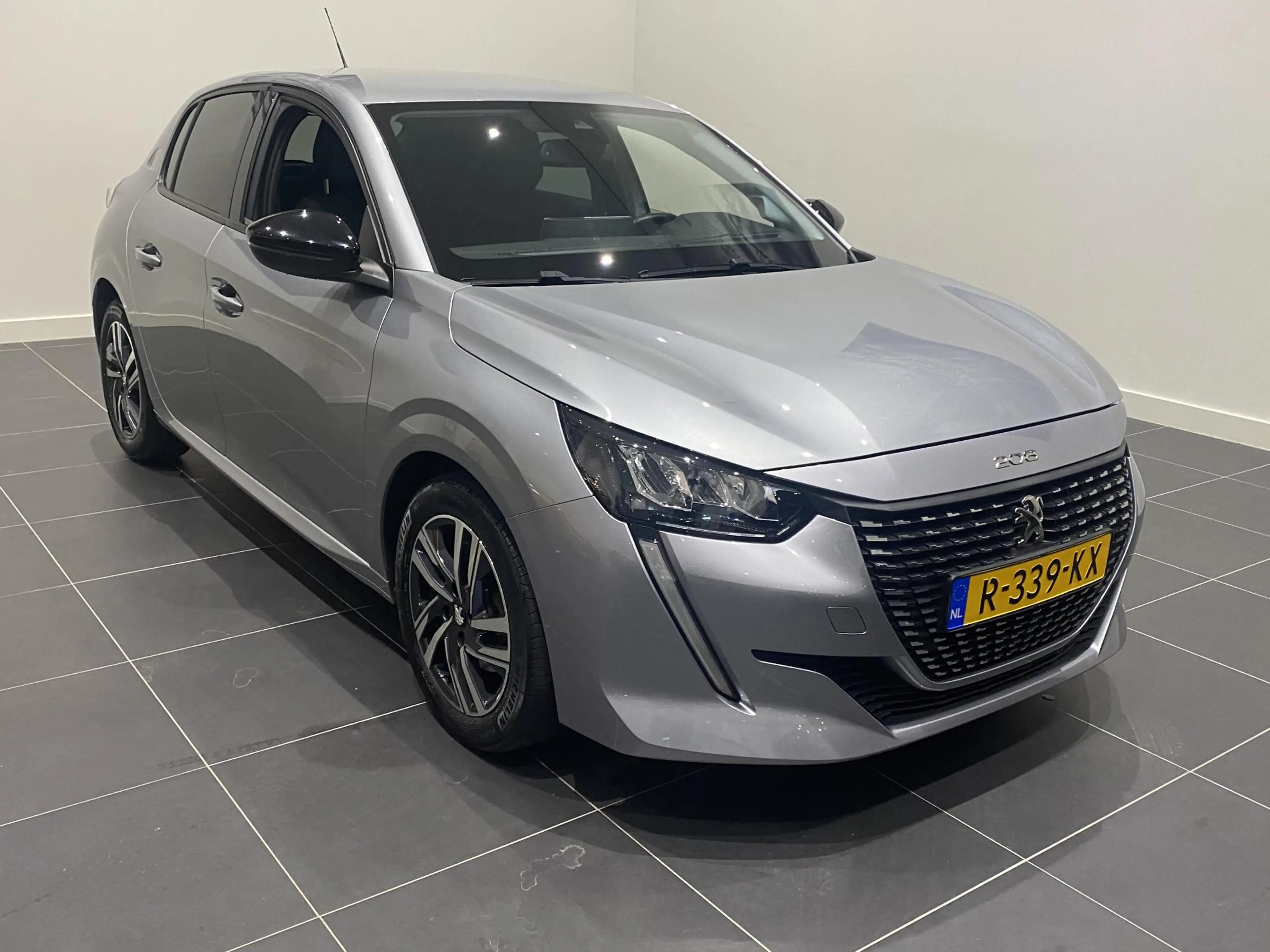 Peugeot 208 1.2 Allure | Camera | Apple Carplay/Android Auto | — photo 4