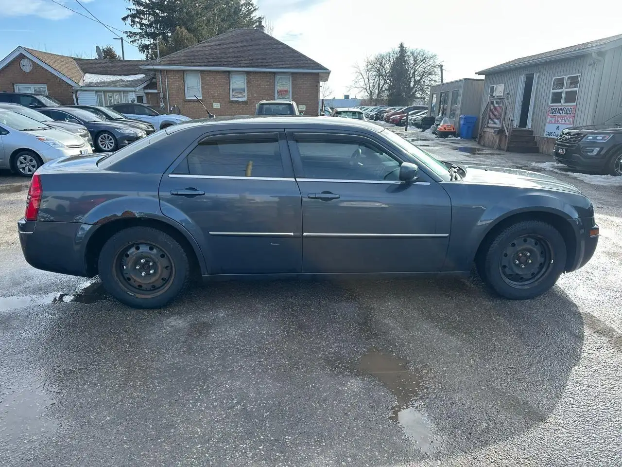 Chrysler 300 снимка Chrysler 300