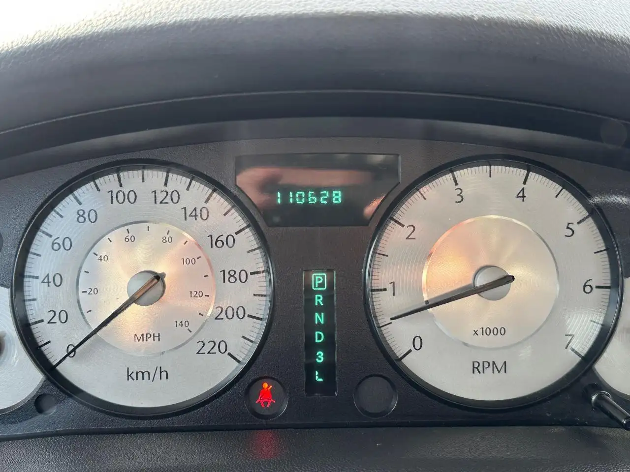Chrysler 300 снимка Chrysler 300