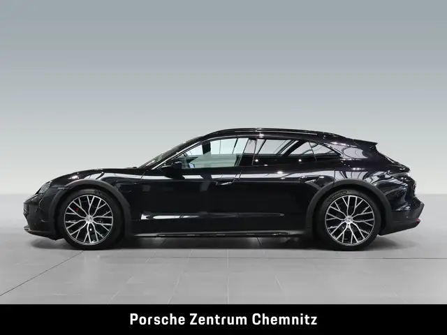 Porsche Taycan view 2
