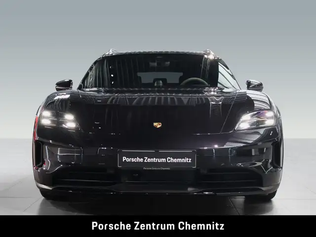 Porsche Taycan view 4