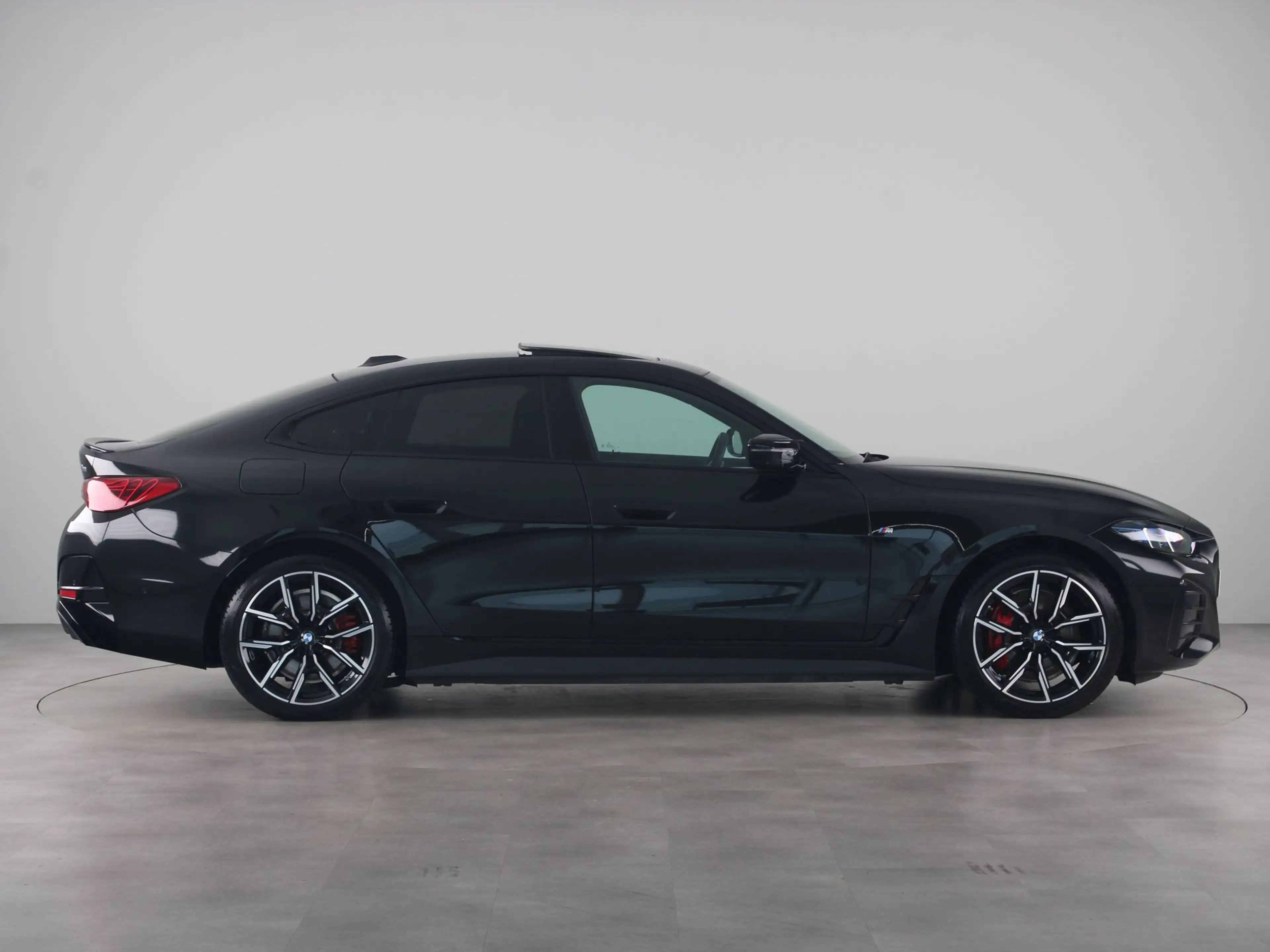 BMW i4 M60 84 kWh Teveel schade voor de foto — photo 4