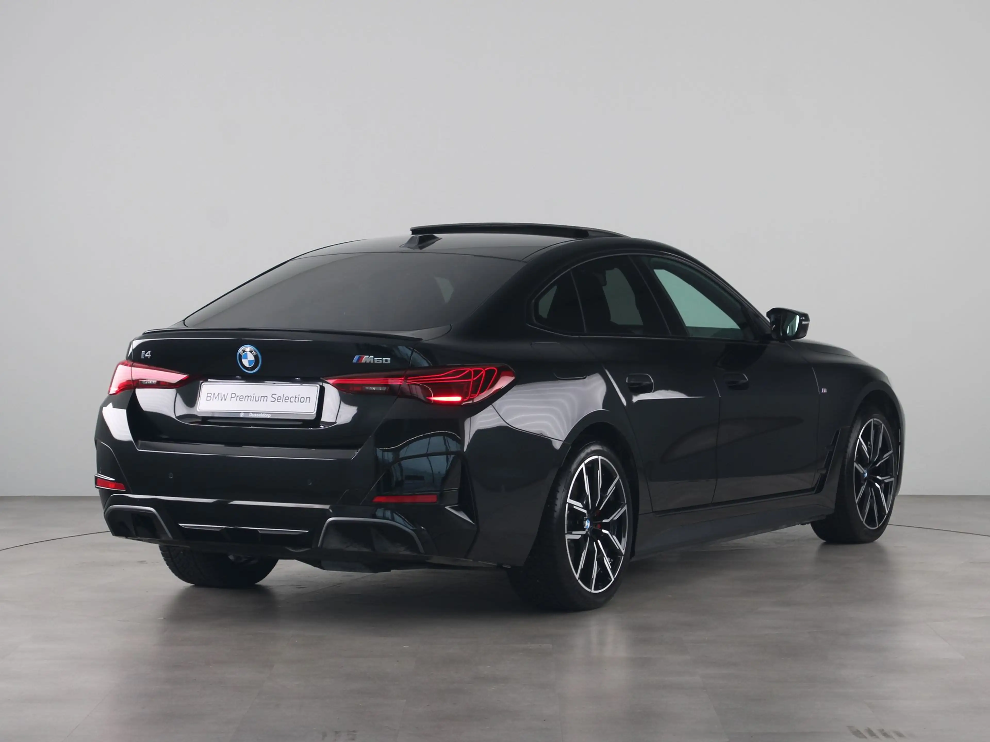 BMW i4 M60 84 kWh Teveel schade voor de foto — photo 5