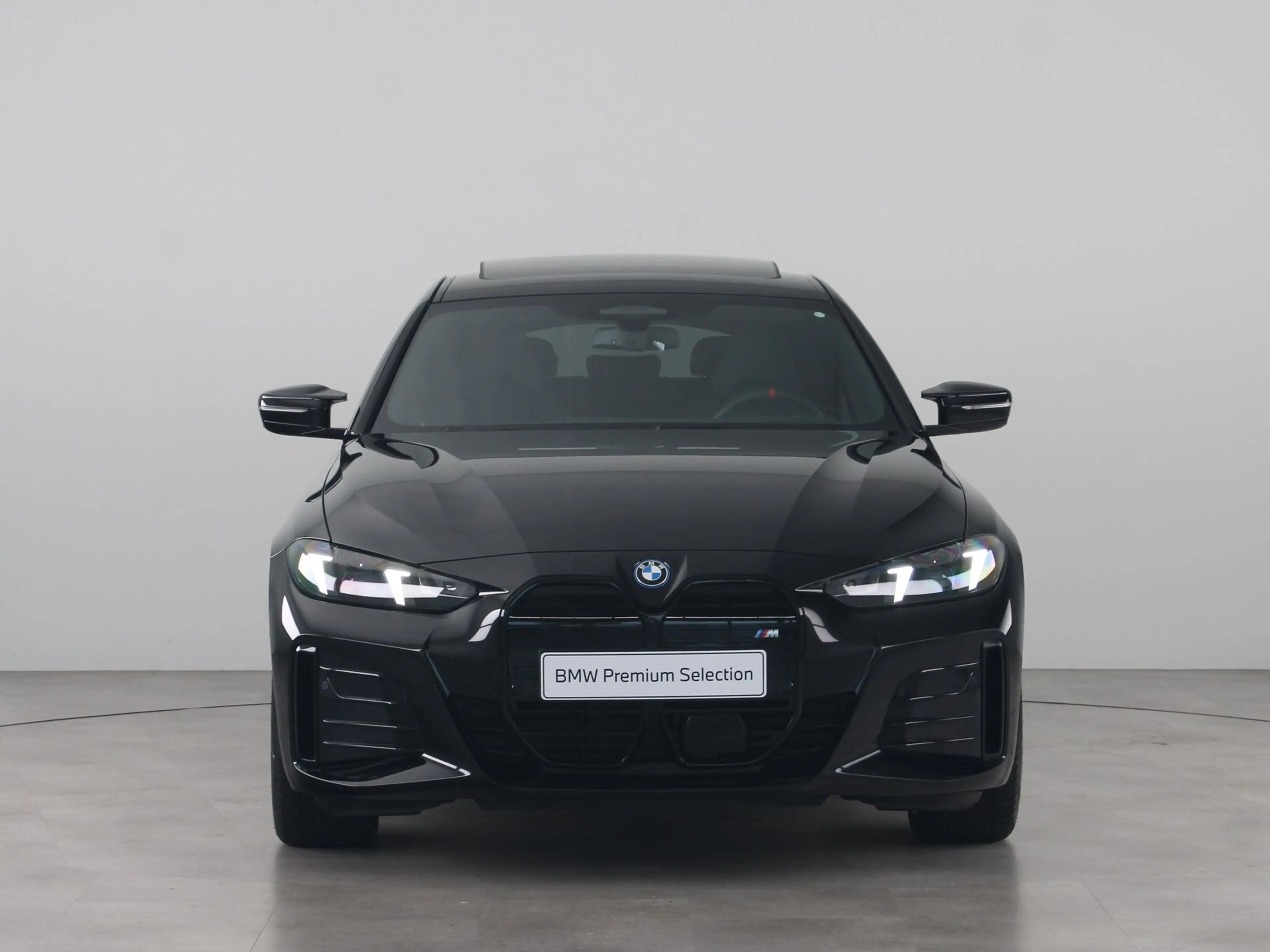 BMW i4 M60 84 kWh Teveel schade voor de foto — photo 2