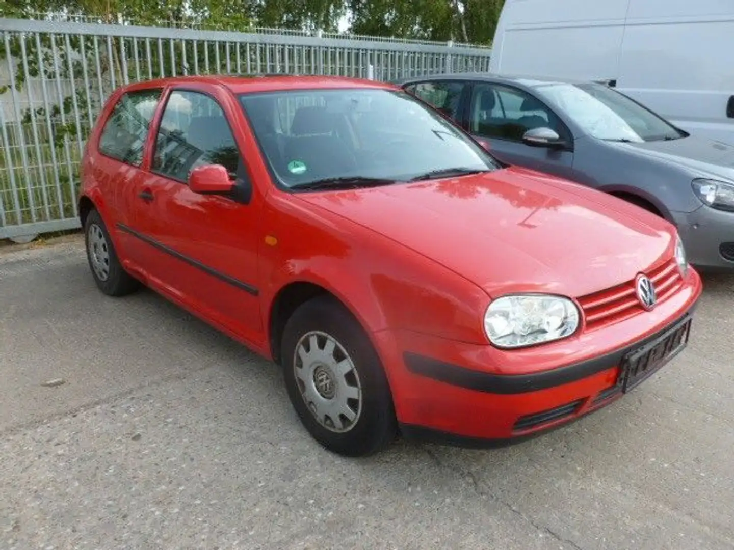 Volkswagen Golf 1.6 Auto Highline Rouge - 2