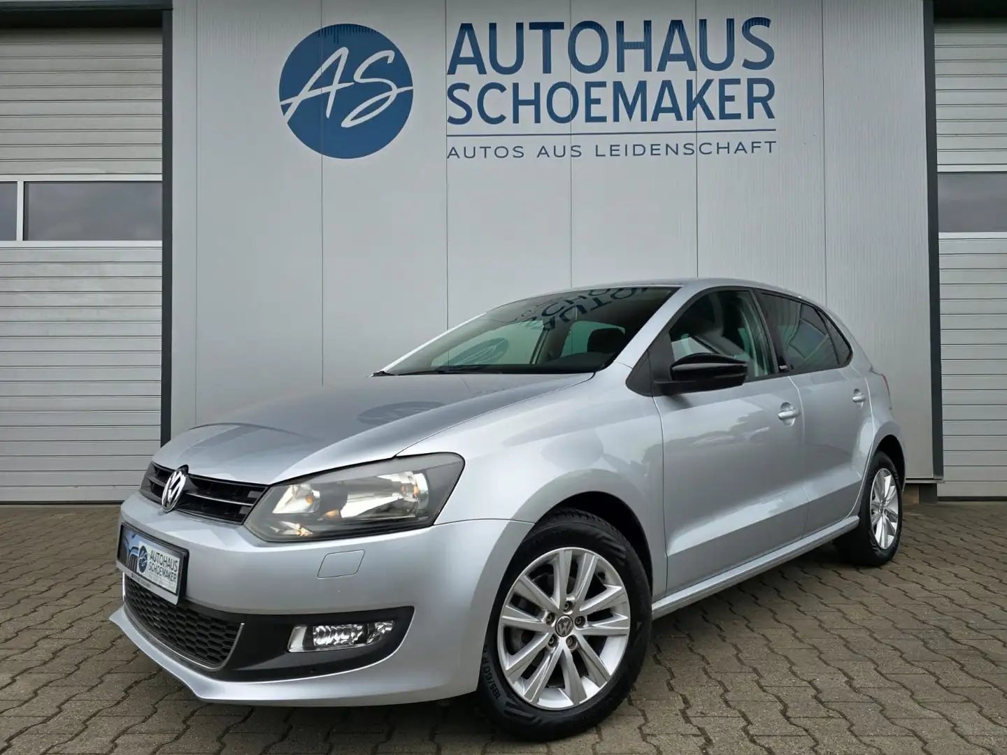 Volkswagen Polo V 1,2 Style*Erst 5.400Km*1te Hd, Scheckheft Zilver - 1