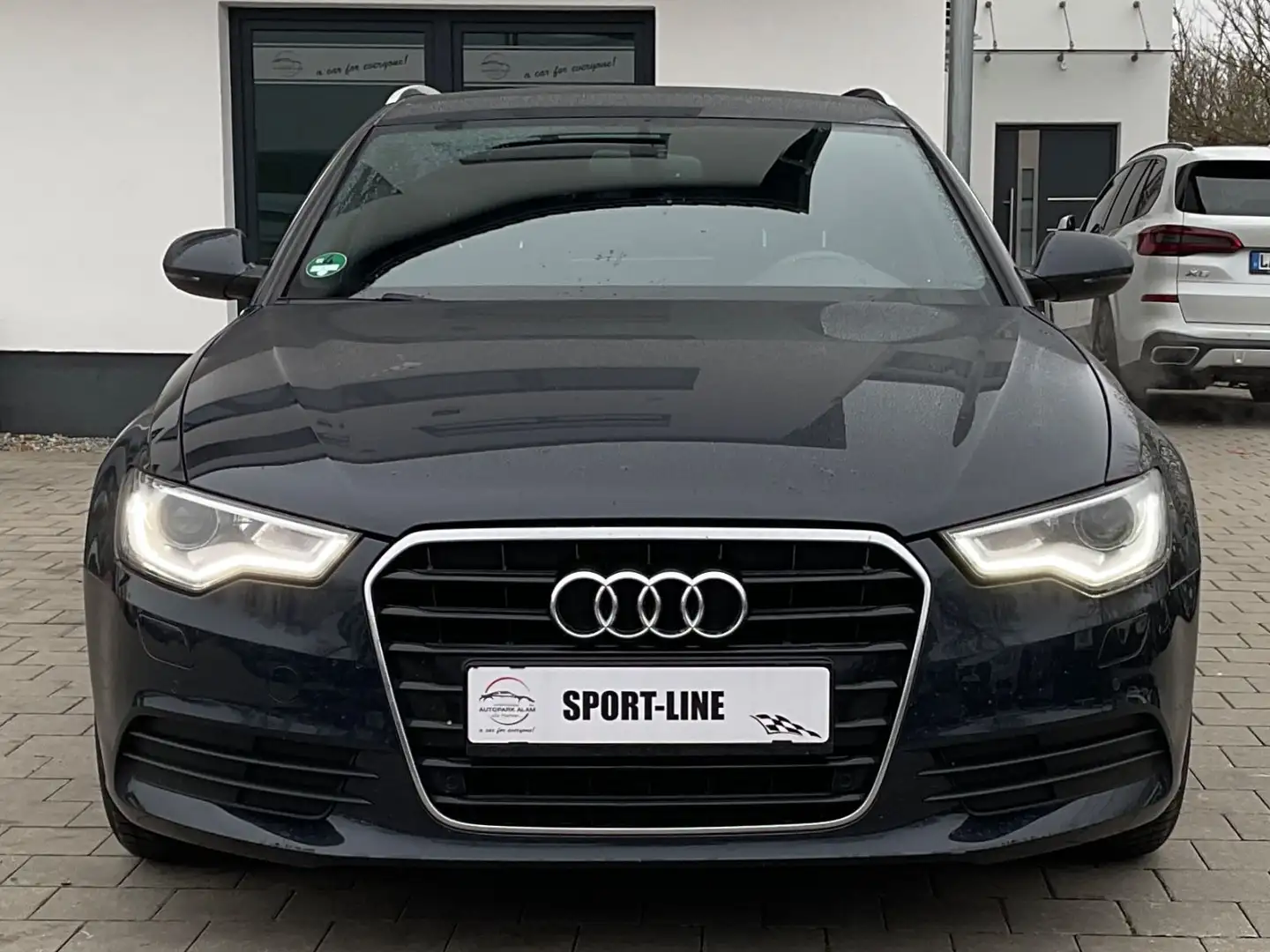 Audi A6 Avant 2.0 TDI AHK CarPlay Navi Klima RFK SHZ Blue - 2