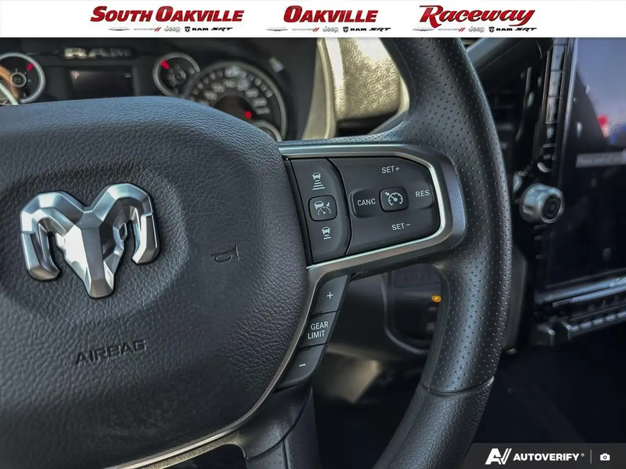 RAM 2500 снимка RAM 2500