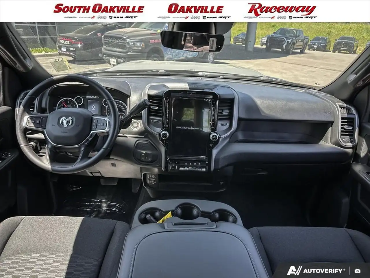 RAM 2500 снимка RAM 2500