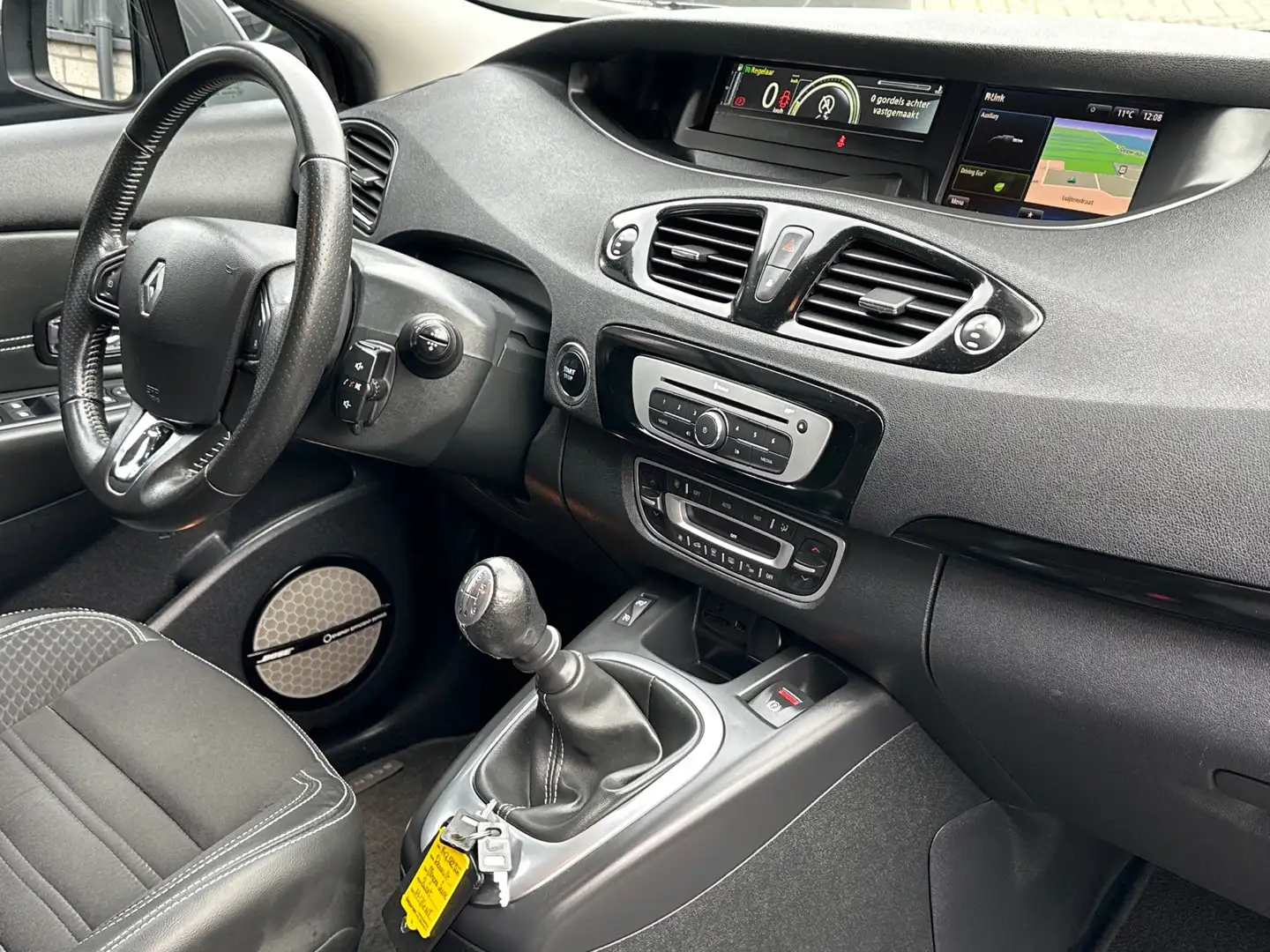Renault Scenic 1.2 TCe Bose Airco - Cruise - Camera - Navi - Trek Zwart - 2