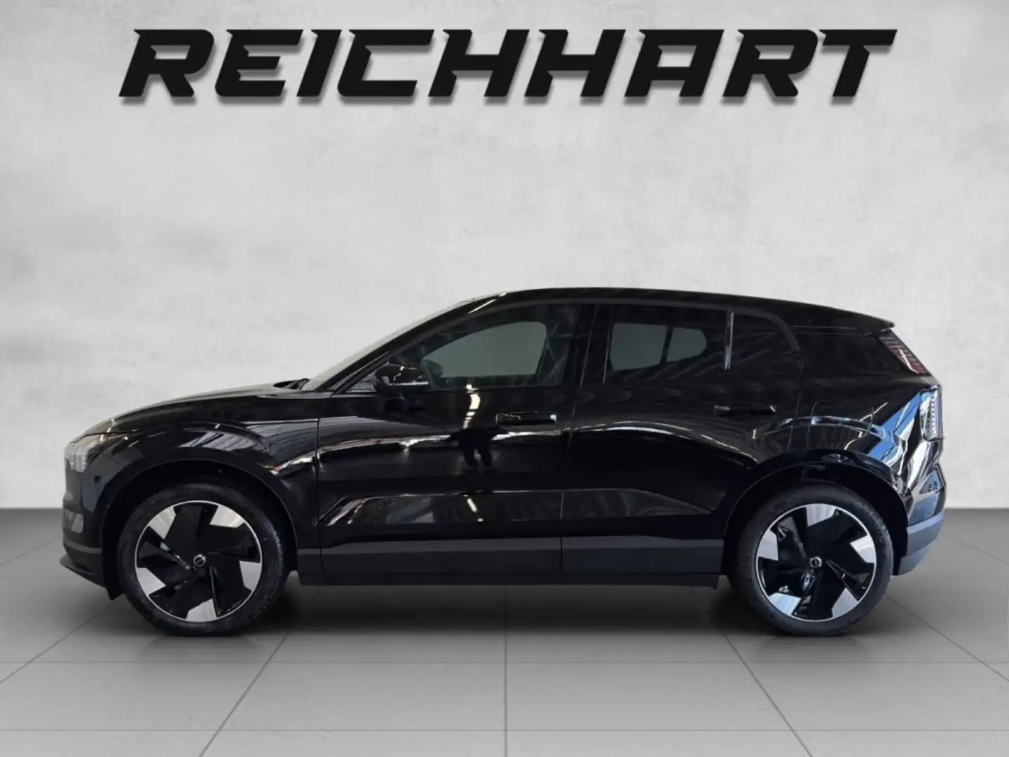 Volvo EX30 Plus, Single Motor Extended Range, Vollelektrisch Schwarz - 2