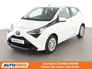 1.0 VVT-i X-Play