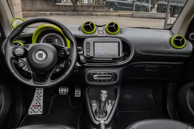 Smart Fortwo view 13