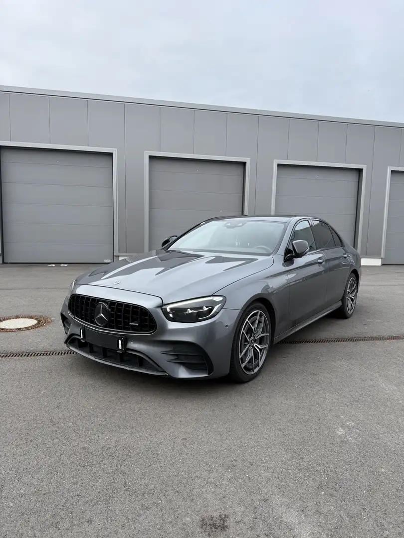 Mercedes-Benz E 220 d 9G-TRONIC AMG Line - 2
