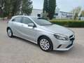 Mercedes-Benz A 180 180d Gris - thumbnail 2