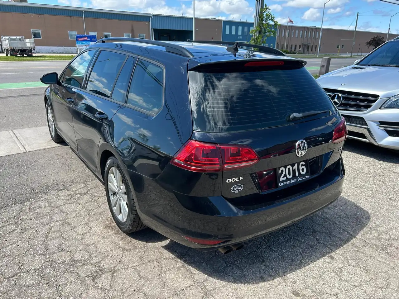 Volkswagen Golf photo Volkswagen Golf